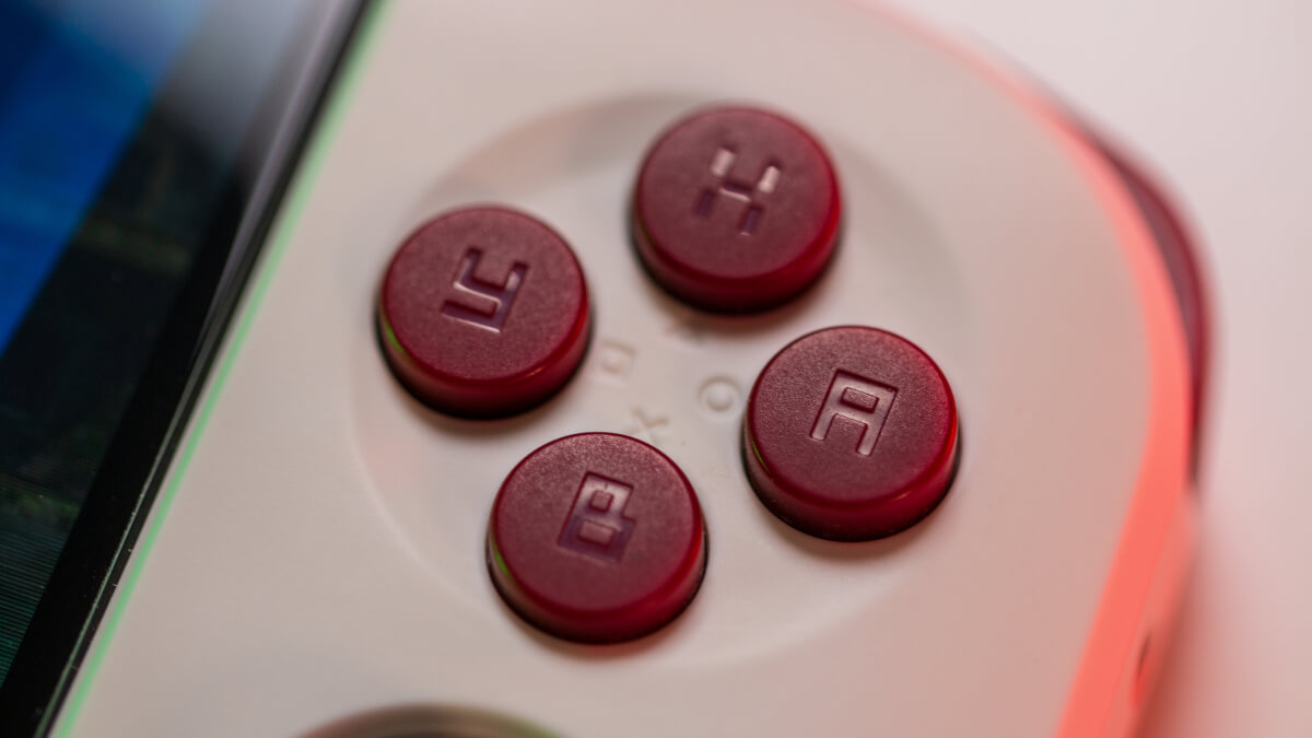 ZPG A1 Unicorn Review: Close-up on Face Buttons